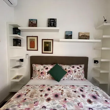 Fiera-nemo Guest house *